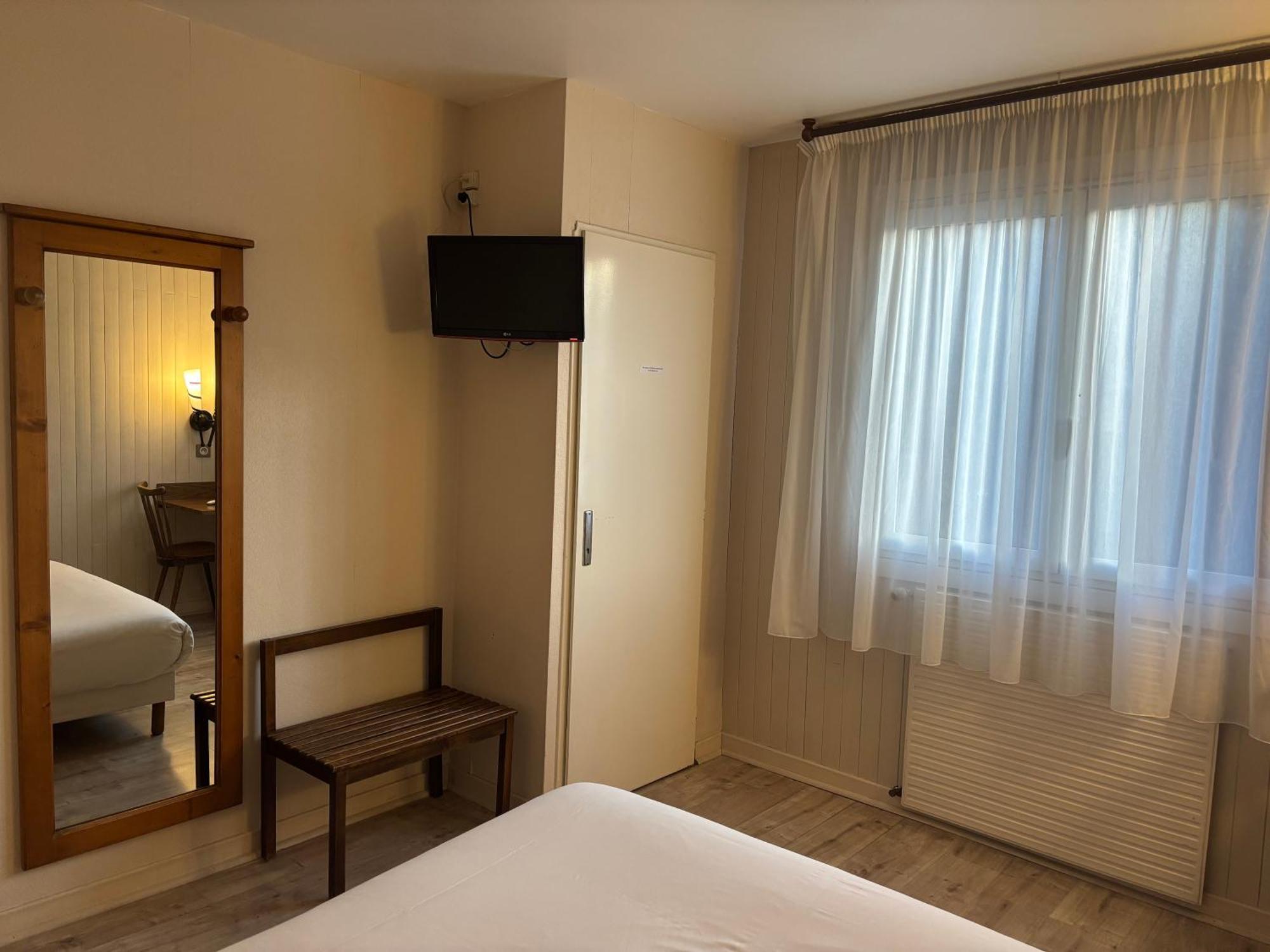 Auberge De Costaroche Albertville Eksteriør billede