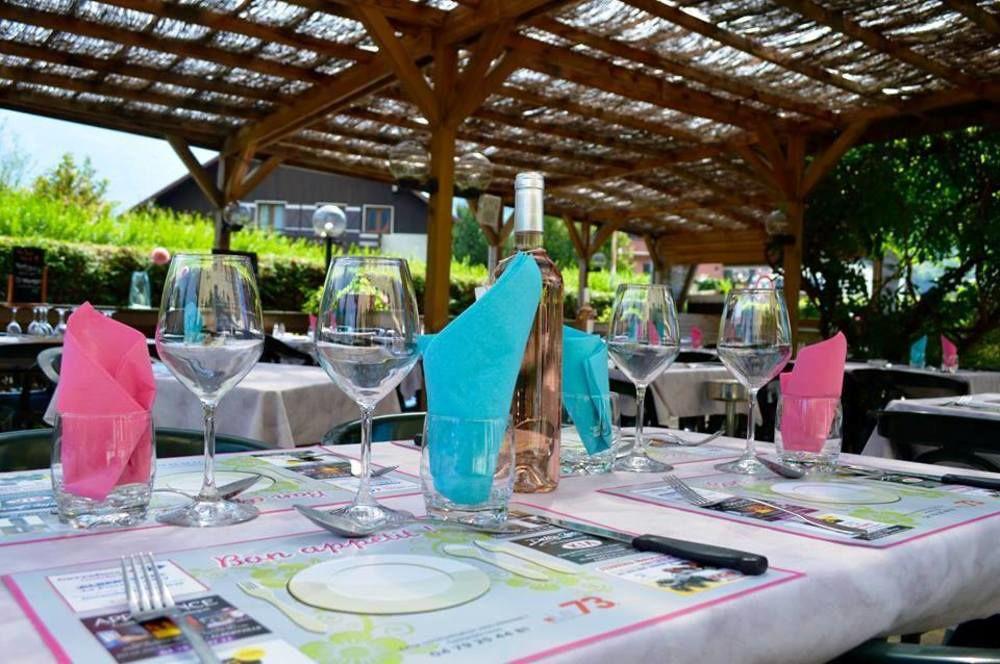 Auberge De Costaroche Albertville Eksteriør billede